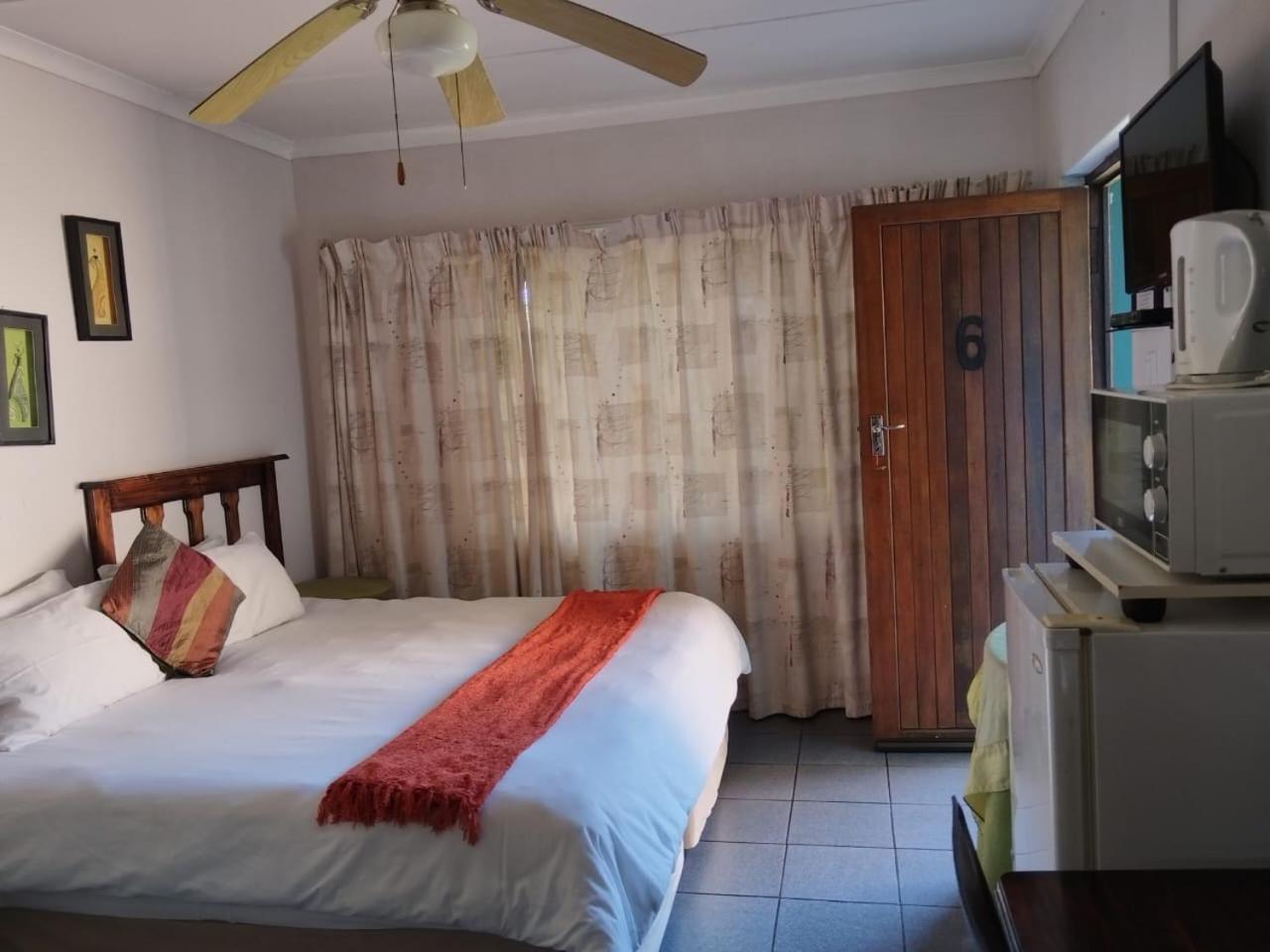 La Rochelle Inn Richards Bay Exterior foto