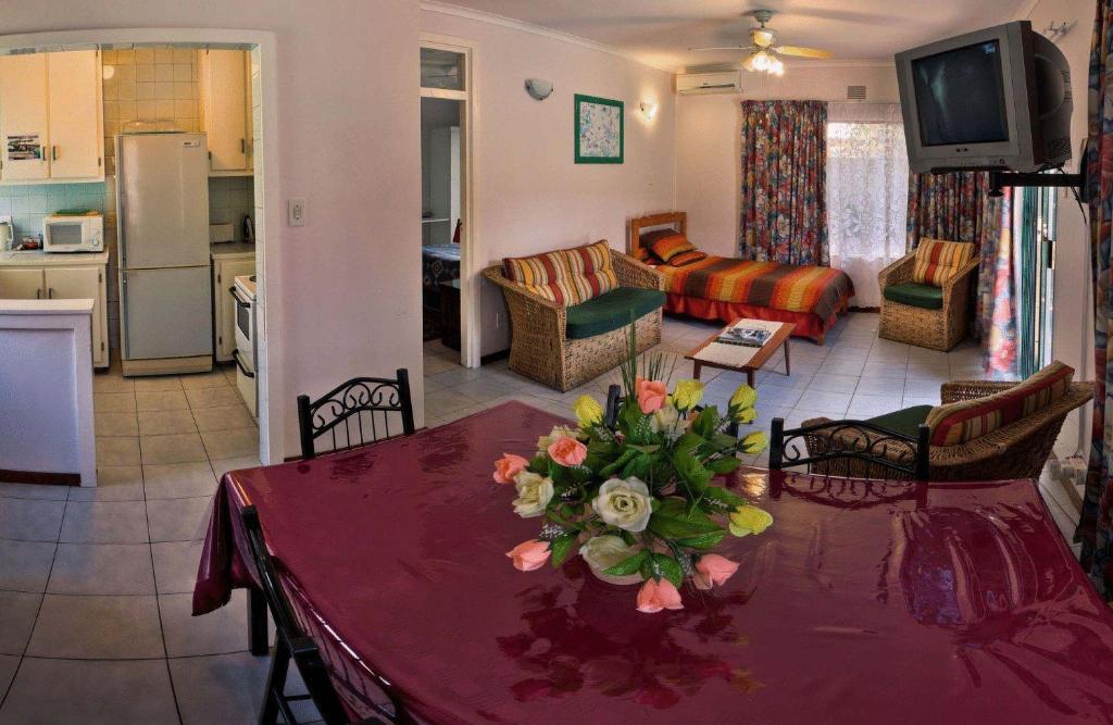La Rochelle Inn Richards Bay Habitación foto